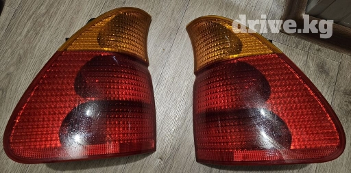 Комплект стоп-сигналов BMW 2003 г.