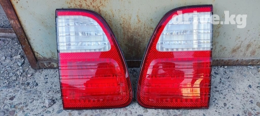Другой вид стоп-сигнала Lexus 2002 г., Б/у, Оригинал