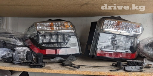 Комплект стоп-сигналов Toyota 2017 г., Б/у, Оригинал