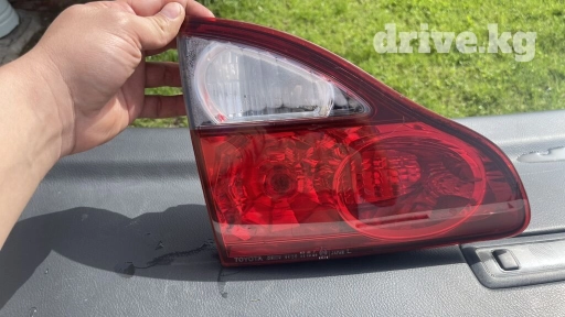 Задний правый стоп-сигнал Toyota 2003 г., Б/у, Оригинал, Япония