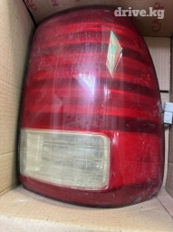 Другой вид стоп-сигнала Lexus