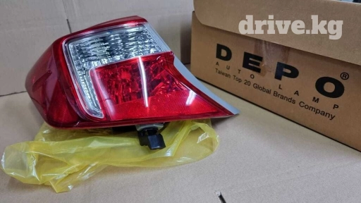 Комплект стоп-сигналов Toyota 2012 г., Аналог