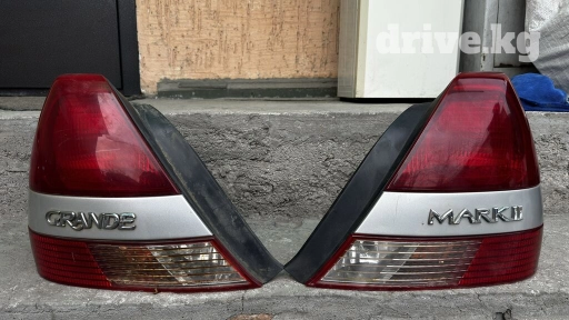 Комплект стоп-сигналов Toyota 2004 г., Б/у, Оригинал, Япония