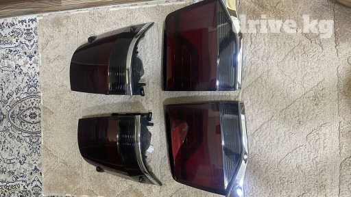 Комплект стоп-сигналов Toyota 2015 г., Б/у, Аналог, Китай