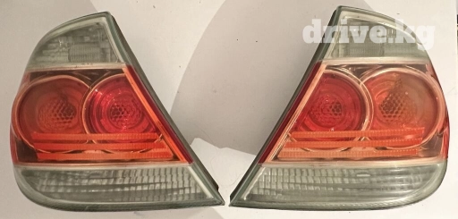 Комплект стоп-сигналов Toyota 2003 г., Б/у, Аналог