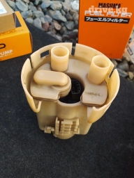 Топливный бак Toyota 2003 г., Б/у, Оригинал, Япония