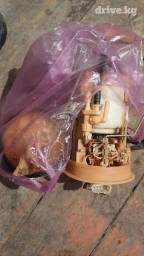 Топливный бак Nissan 2001 г., Б/у, Оригинал, Япония