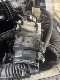 Блок ABS Subaru 2000 г., Б/у, Оригинал, Япония