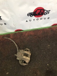 Задний правый суппорт Mercedes-Benz