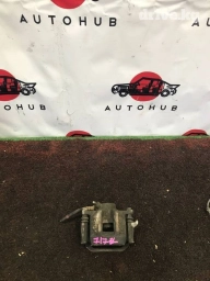 Задний левый суппорт Toyota