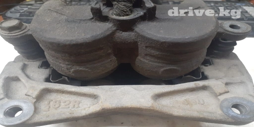 Комплект суппортов Subaru 2004 г., Б/у, Оригинал, Япония