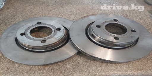 Комплект тормозных дисков Audi 1991 г., Новый, Оригинал, Германия