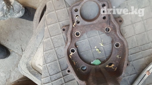 Mercedes 814 817опорный диск трещотки