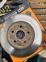 Предний тормозной диск Lexus 2004 г., Б/у, Оригинал, Япония