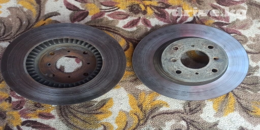 Предний тормозной диск Honda 2001 г., Б/у, Оригинал, Япония