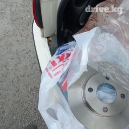 Предний тормозной диск Audi