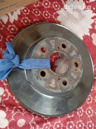 Предний тормозной диск Toyota 2003 г., Б/у, Оригинал