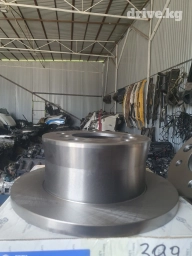 На Sprinter га спринтер запчасти тормозной диск задний maxi новый на