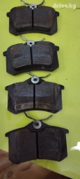 Предняя тормозная колодка Audi Б/у