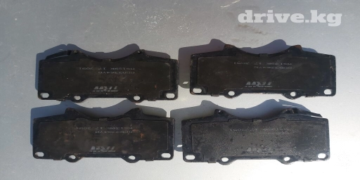 Предняя тормозная колодка Toyota