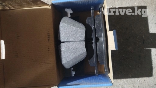 Предняя тормозная колодка Mercedes-Benz Новый, Аналог, Китай