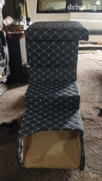 Центральная консоль(тонель,подлокотник) на спринтер,между передних