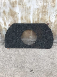 Продаю полочку для саббуфера (буфера), стояла на Тойота Камри