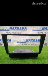 Продаю рамка чтобы установить магнитолы андроит Toyota altezza lexus