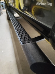 Силовые пороги на авто в наличии и на заказ профессиональное