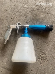 Продаю торнадо для чистки салон автомобиля или домашний вещи или еще