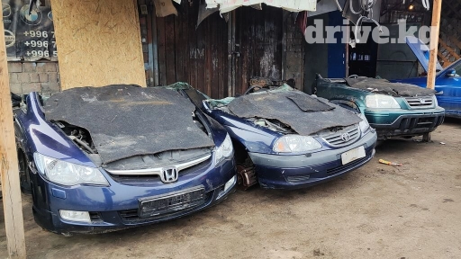 Продаю автозапчасти на автомашин Хонда срв рд1, Тойота Авенсис (18