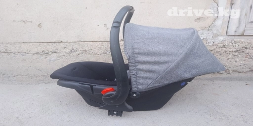 Продаю автокресло в отличном состоянии, можно использовать как