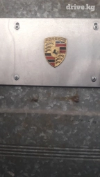 Продаю номерную табличку ПОРШ