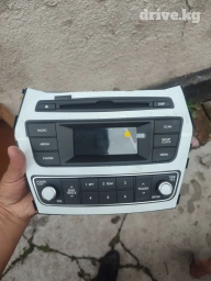 Оригинал монитор на хендай Санта фе новый из Кореи