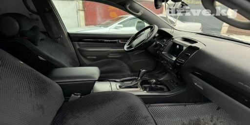 Подлокотник на LEXUS GX 470 поможем вам чувствовать себя