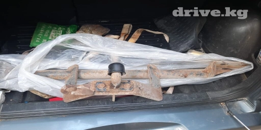 Фаркоп Для легковых авто Универсальный, Б/у, Самовывоз