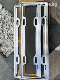 Рамка для номера на Мерседес нестандартного размера для подарка. В