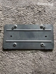 Рамка крепления номера металическая 
Mercedes Benz W124; W140; W210