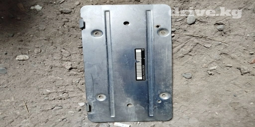 Продаю под номерник японский от мерса w210
цена 3000