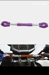 Продаю распорку на руль мопеда скутера мотоцикла.деаметр проушен 22