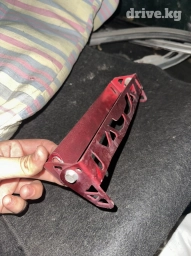 Вставка под номер в основном на япошки ставят