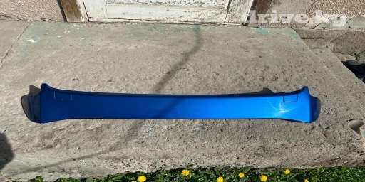 Продаю спойлер на хонда фит жабра оригинал!