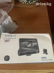Продаю видеорегистратор в хорошем состоянии. Полный комплект