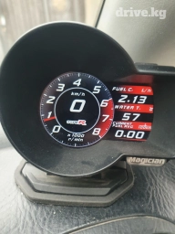 Продаю Автомобильный проекционный дисплей,показывает спидометр