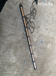 Стробоскоп новый светит желтым цветом очень ярко, 105см