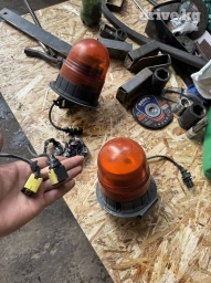 Продаю проблесковый маячок (оригинал Европа )