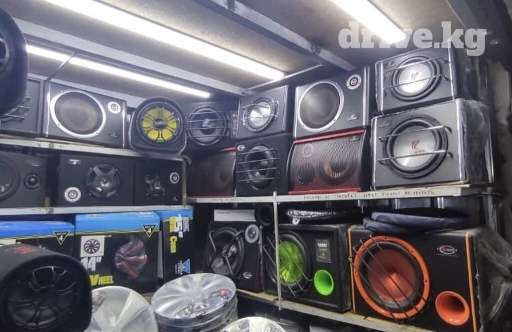 Широкий ассортимент автомобильных сабвуферов. Активные сабвуферы с