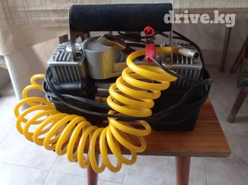 Насос акомуляторный двухцилиндровый 1900 сомов,одноцилиндровый 1100