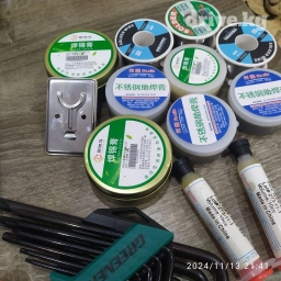 Продаю Паяльная паста, оловофлюс, мультиметршуп, листайте фото