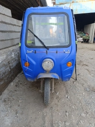 Продаю электро мото зарядка держит хорошо